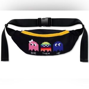 NWT The Phluid Project Graphic Waist Pack, Black, 4″ x 12″ x 5.75″